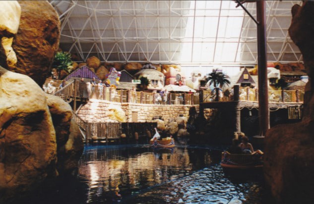 The History of Theme Park Rides - Blog - Fantasy Island